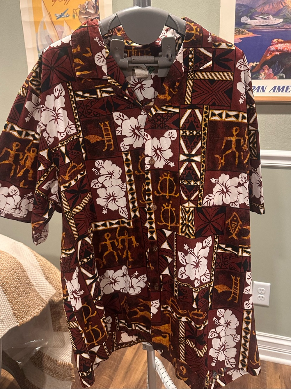 Men's Hawaiian Print Short Sleeve Shirt- Size XL
